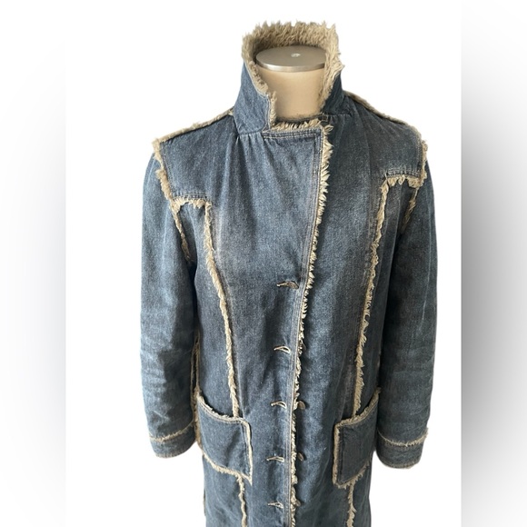 Giacca Blue Denim Coat with faux fur Trim - Picture 8 of 9